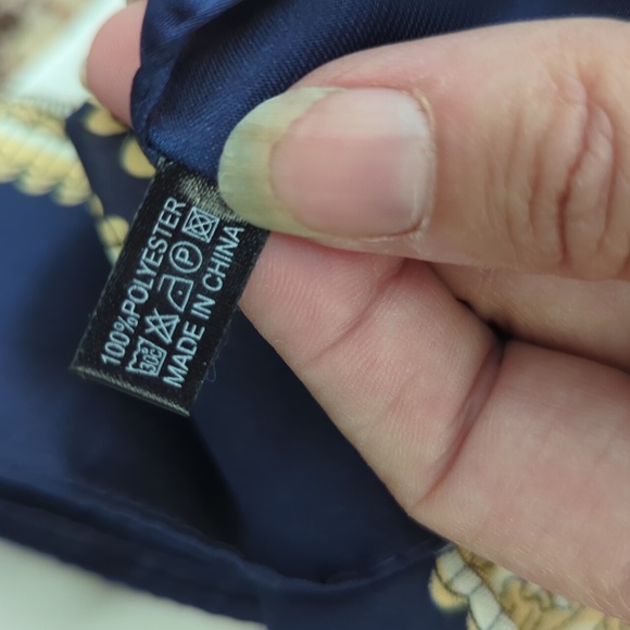 Elegant Multicolor Chain Print Scarves - Picture 10 of 10